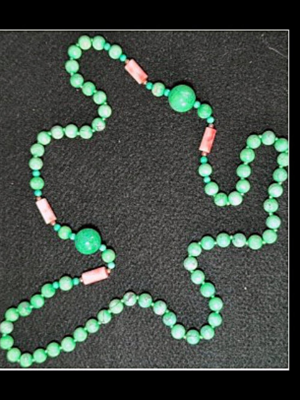 Green Turquoise Bead Necklace with Gold Toned Accent Beads